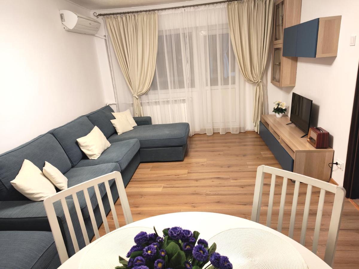 Platinum Apartment - Apartament Cu 3 Camere, 2 Dormitoare, 2 Bai, Bucatarie Complet Utilata, 2 Balcoane Bucureşti Exterior foto